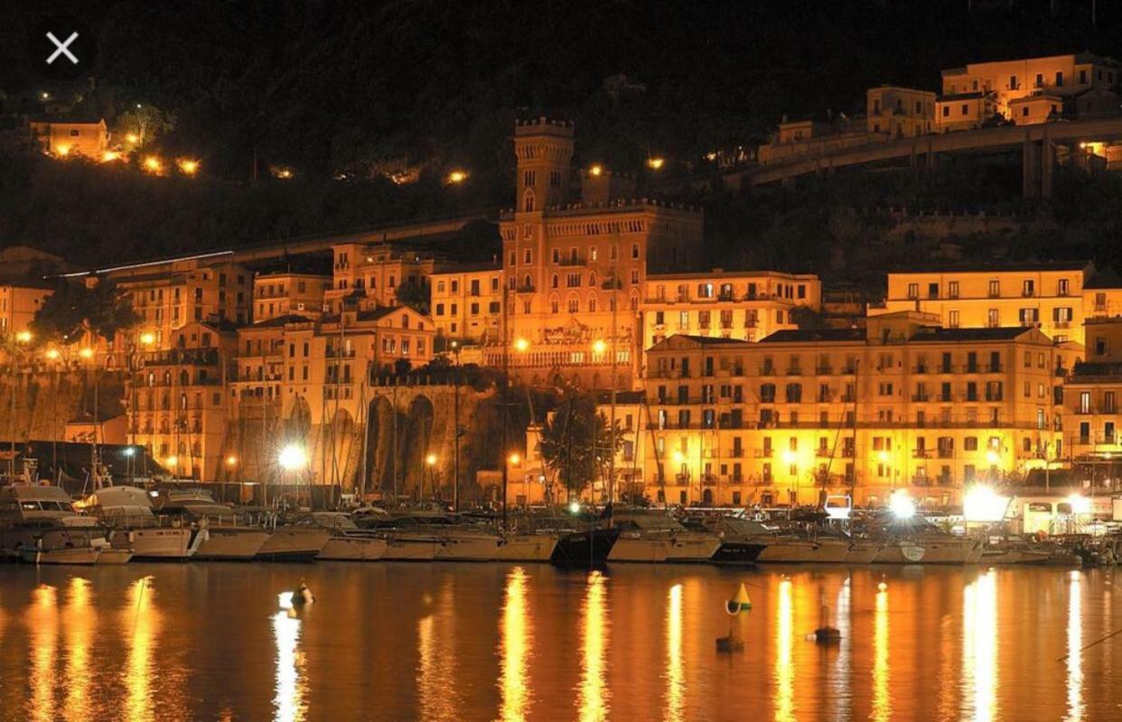 Dimora Dei Mercanti Salerno Eksteriør bilde